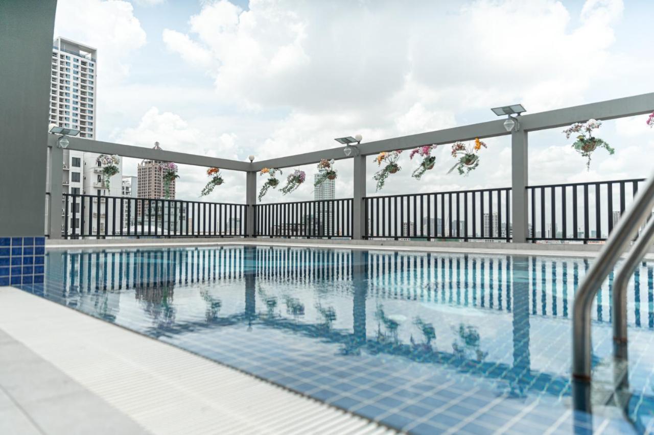 The Onra Hotel Phnom Penh Dış mekan fotoğraf