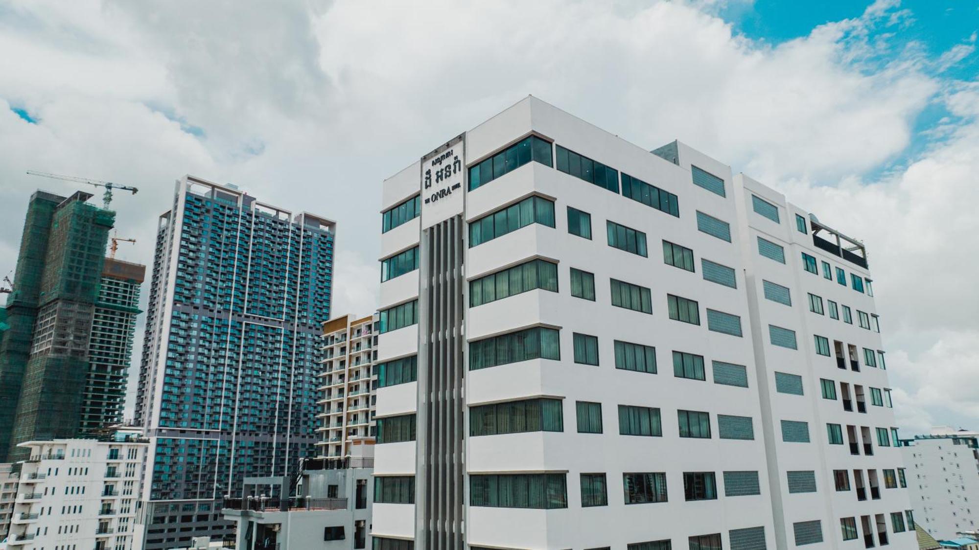 The Onra Hotel Phnom Penh Dış mekan fotoğraf